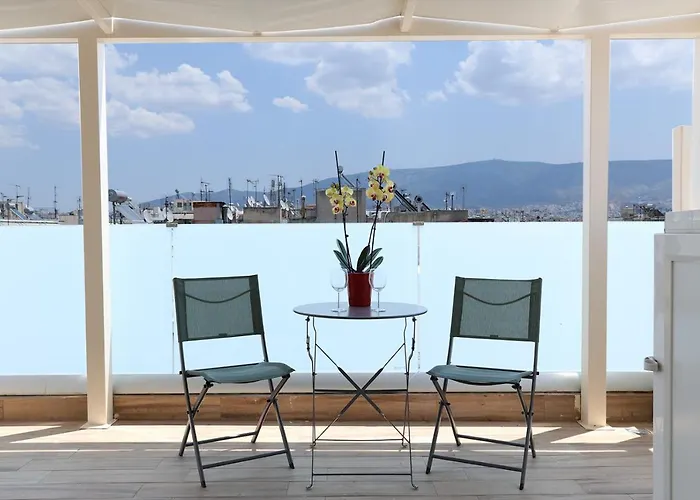 Liv - View And The City Studio In Athens