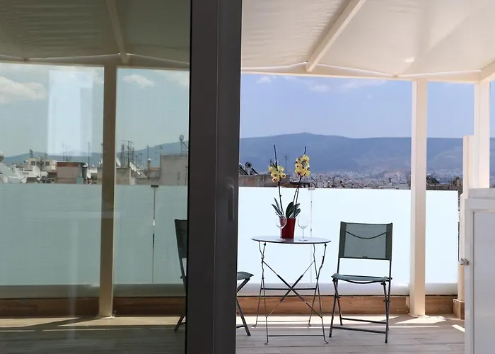 Liv - View And The City Studio In Athens