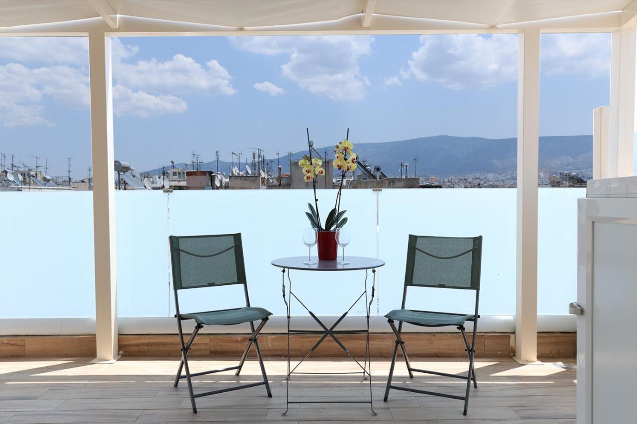 Liv - View And The In Apartment Athens